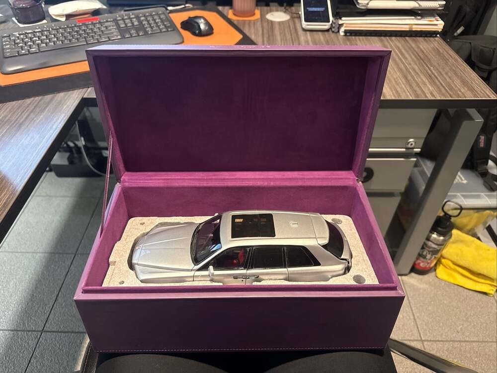 Rolls-Royce Cullinan Diecast Model Car 1:18 Silver